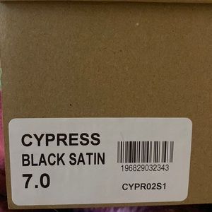 Steve Madden cypress